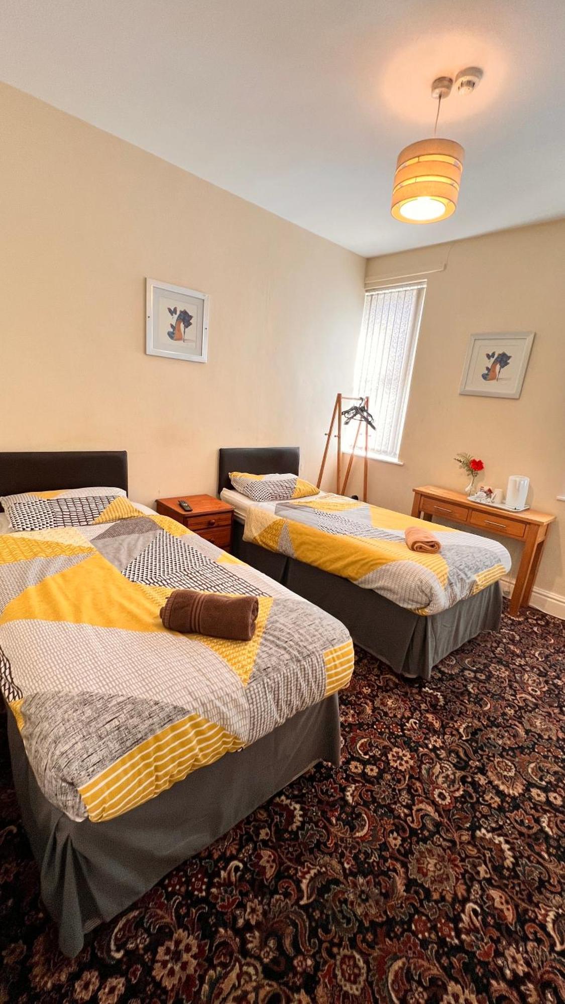 Castle Lodge Guest House 86-88 Sheil Rd L6 3Af Liverpool Kültér fotó