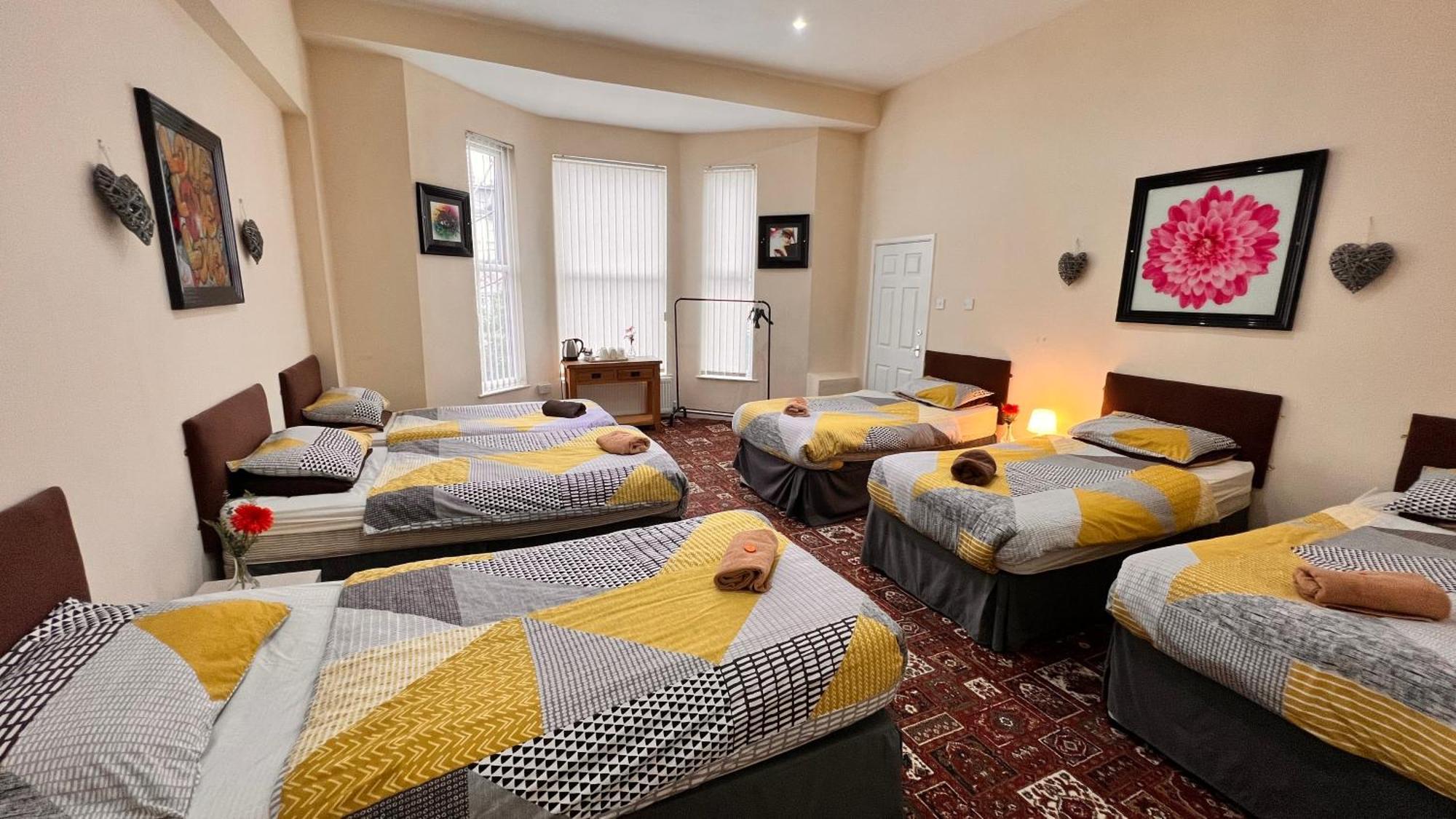Castle Lodge Guest House 86-88 Sheil Rd L6 3Af Liverpool Kültér fotó