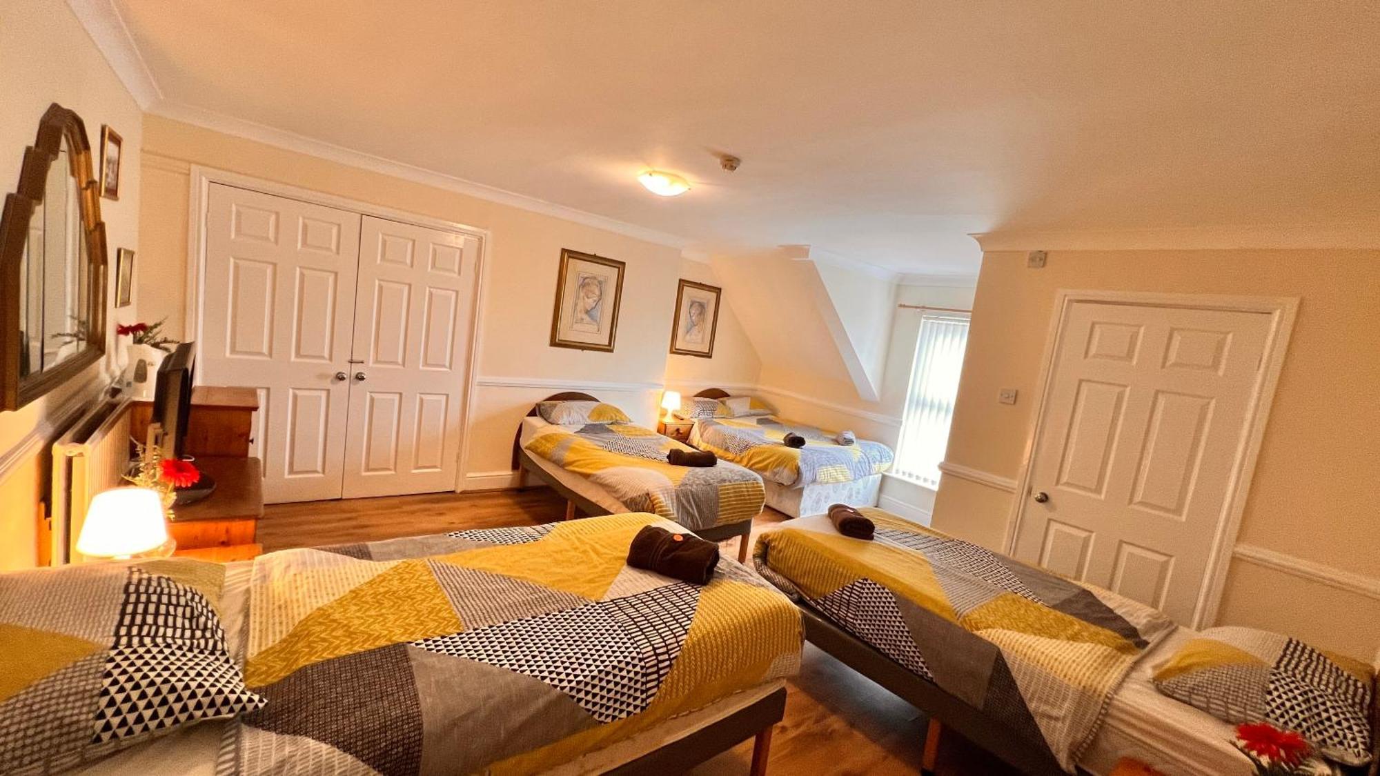Castle Lodge Guest House 86-88 Sheil Rd L6 3Af Liverpool Kültér fotó
