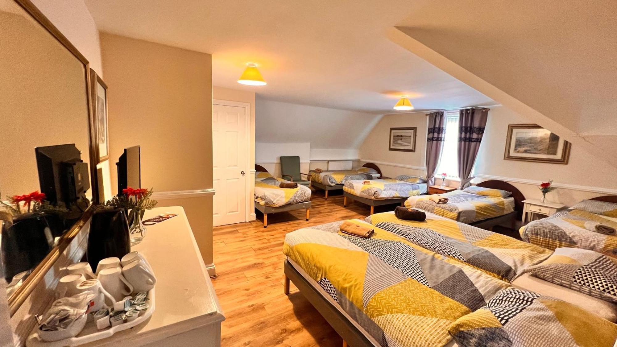 Castle Lodge Guest House 86-88 Sheil Rd L6 3Af Liverpool Kültér fotó