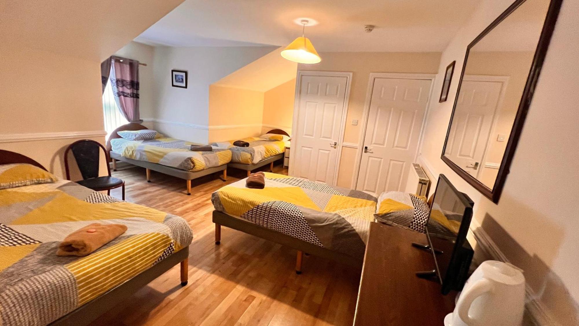 Castle Lodge Guest House 86-88 Sheil Rd L6 3Af Liverpool Kültér fotó
